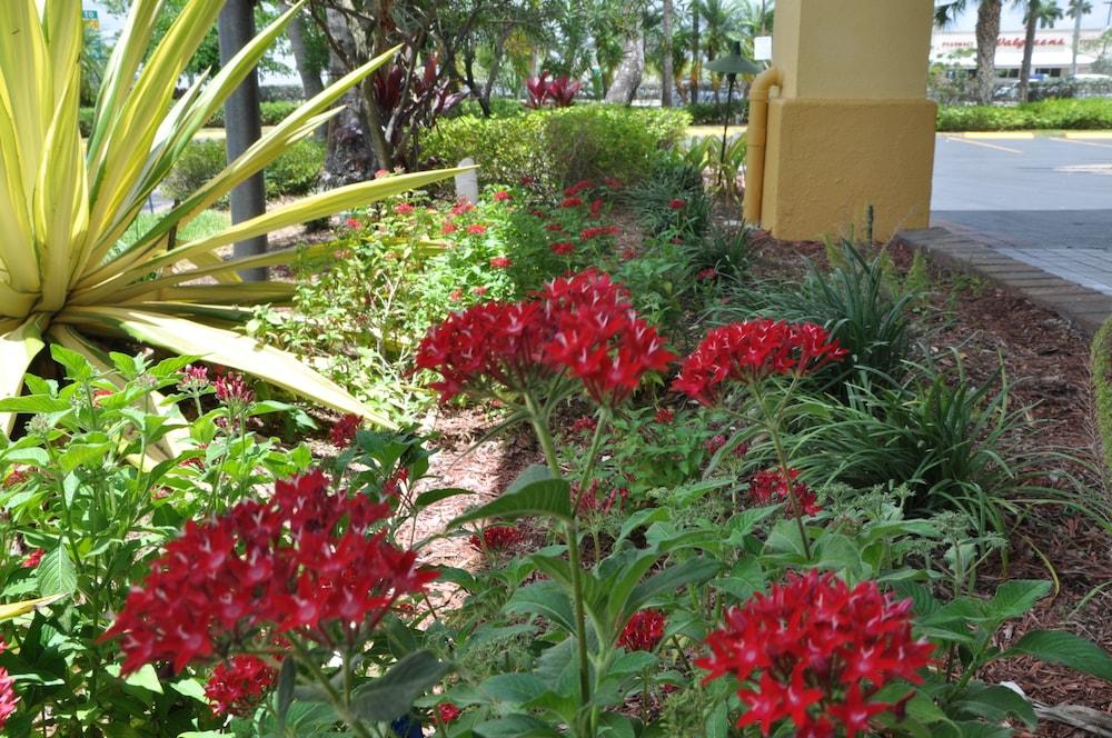 Days By Wyndham Florida 2*