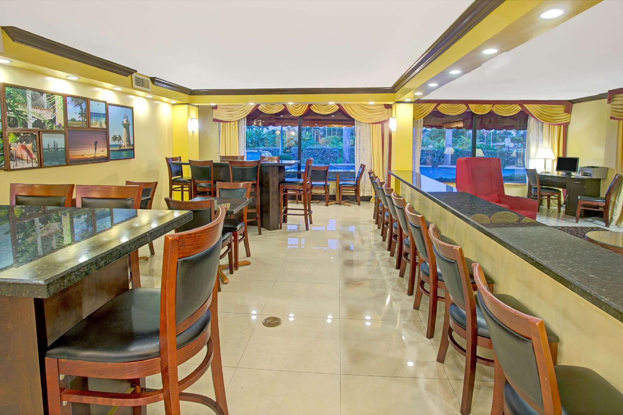 Hotel Days By Wyndham Florida